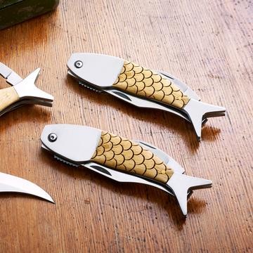 The Ultimate Guide to Decorative Pocket Knives