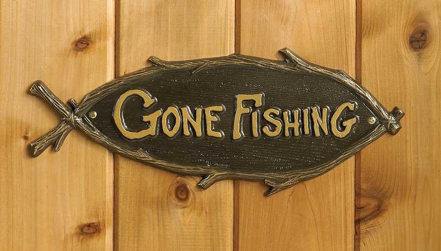Gone Fishing Sign – Wild Wings