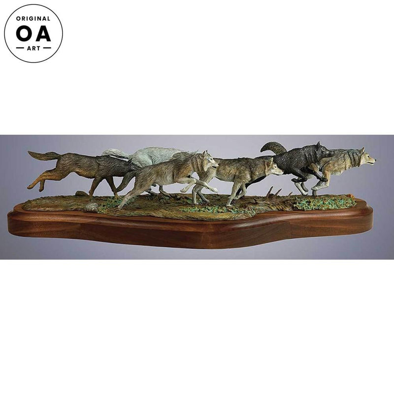 Wolf Pack Sculpture