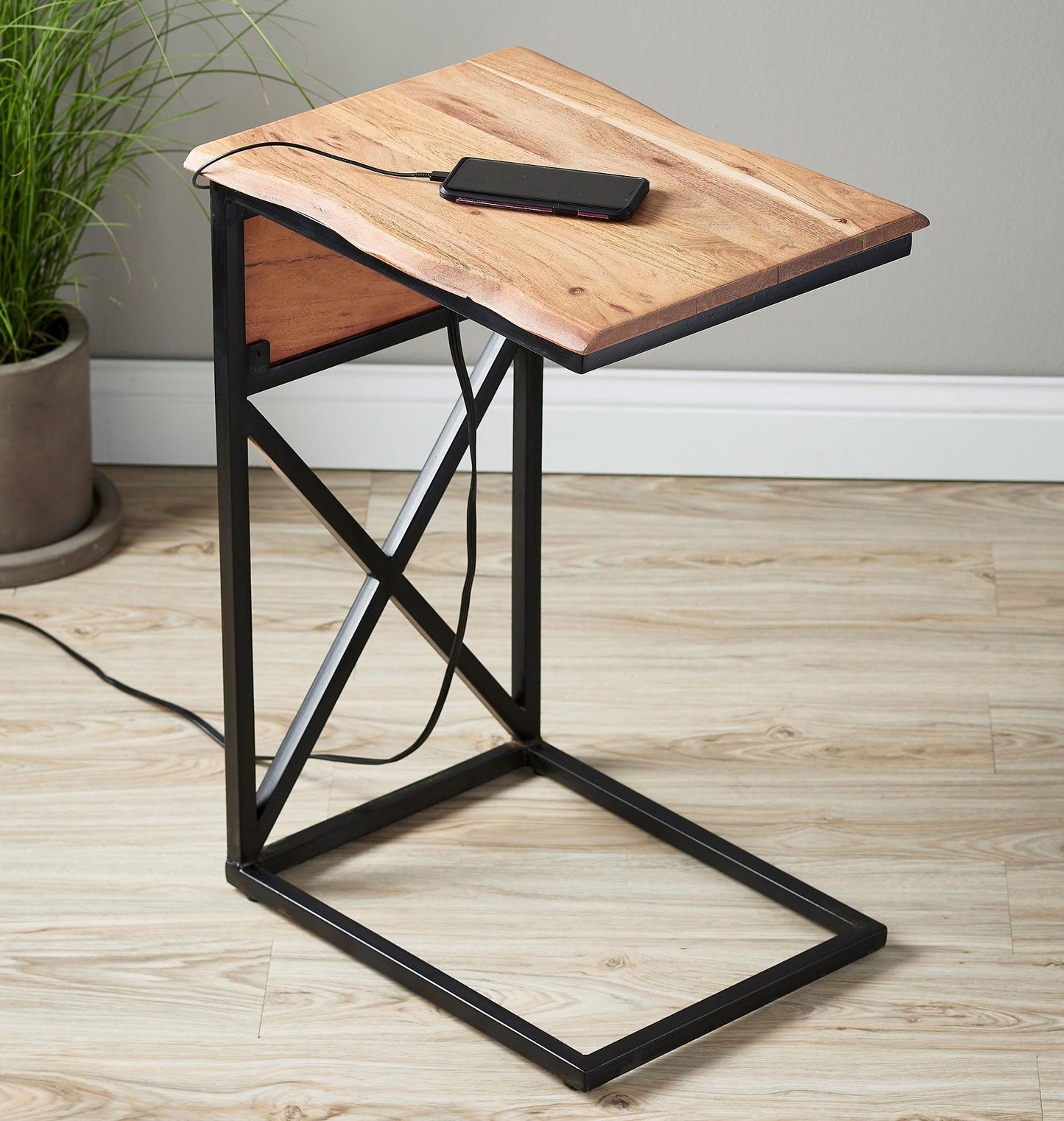 Natural Live Edge Side Table - Wild Wings