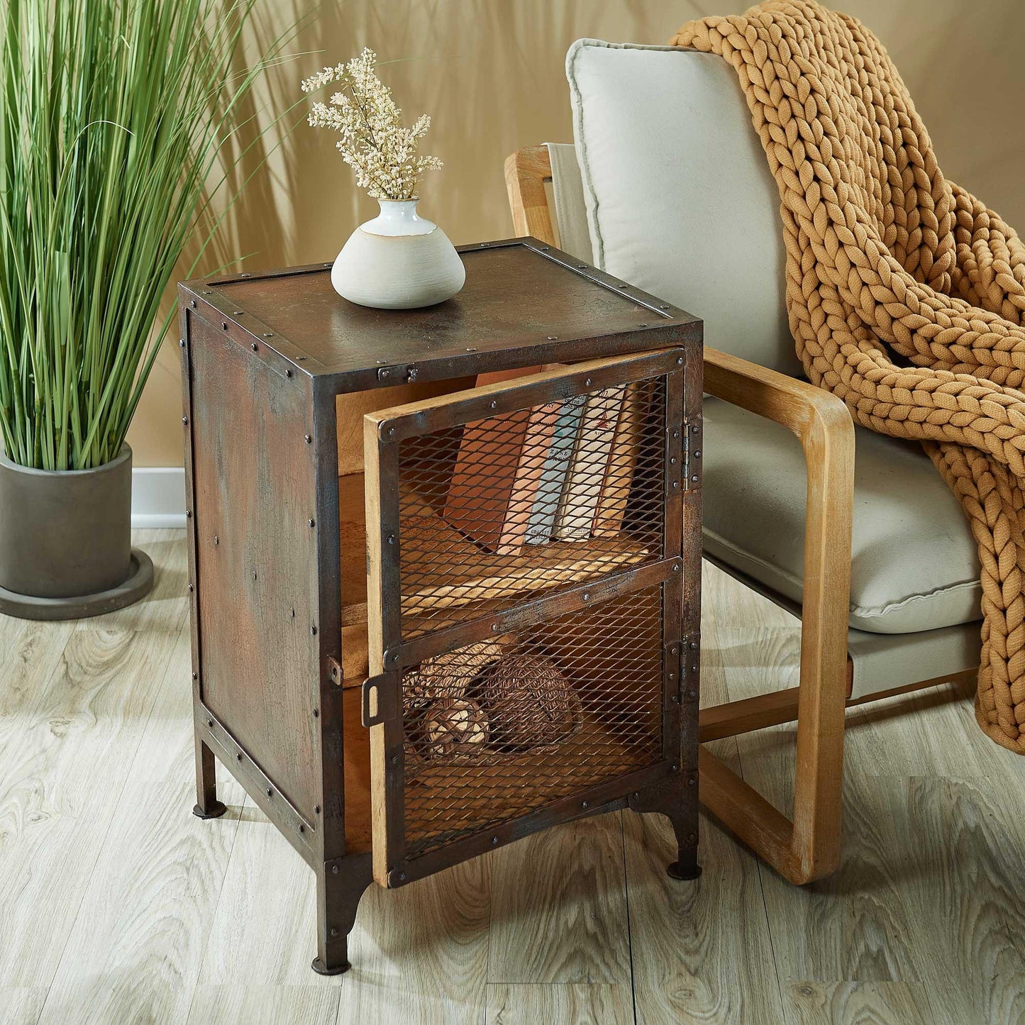 Industry Iron Side Table - Wild Wings