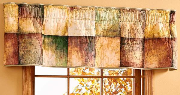 Forest Patch Valance - Wild Wings